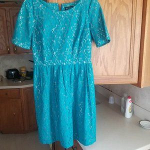 ENFOCUS STUDIO DRESS GREEN WOMENS SIZE 8